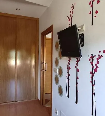 A Cruz De Ferro Apartment *